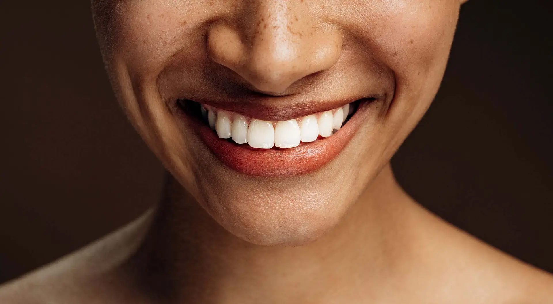 Cropped view of the multiracial woman smiling toot1 mhzjprh.jpg